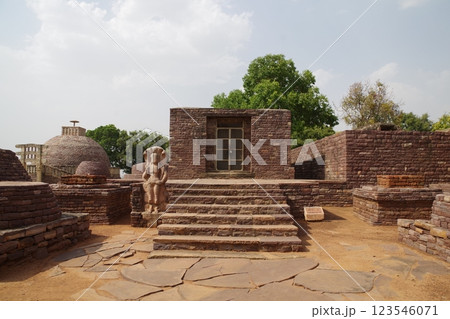 インド 世界遺産サーンチーの仏教建築物群 インド 世界遺産サーンチーの仏教建築物群 123546071