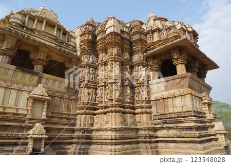インド 世界遺産カジュラーホーの建造物群 インド 世界遺産カジュラーホーの建造物群 123548028