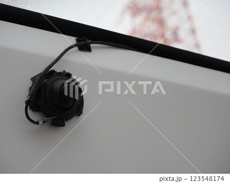 自動運転バスの車内 123548174