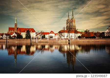 Amazing View On A Wroclaw Historical Part Of City Center From The Oder River, Poland Attraction 123549087