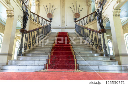 Architectural splendour colonial-style inside of The main Bang Khun Phrom Palace. 123550771