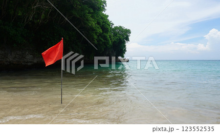 Tropical beach Padang Padang in Bali Tropical beach Padang Padang in Bali 123552535