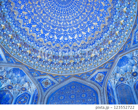 Geometric decoration of Islamic architecture. Samarkand, Uzbekistan 123552722