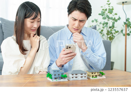 不動産　比較　夫婦 123557637