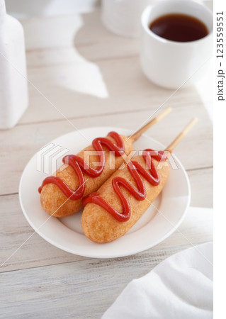 アメリカンドッグ 123559551