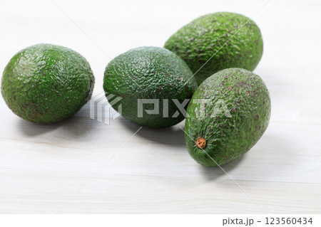 森のバター　アボカド 123560434