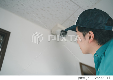 電気工事士 123564041