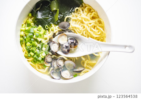 肝臓に優しいシジミラーメン 123564538