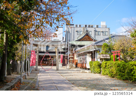 八尾天満宮の境内 神社への参拝 大阪府 八尾市 八尾天満宮の境内 神社への参拝 大阪府 八尾市 123565314