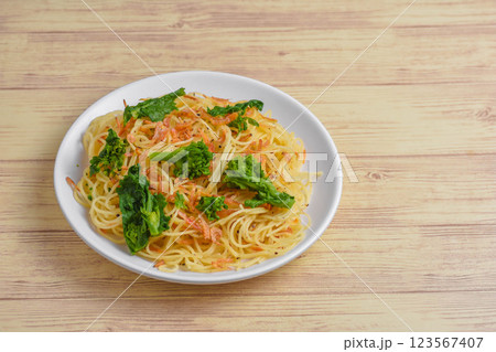 菜の花と干しエビのパスタ 菜の花と干しエビのパスタ 123567407