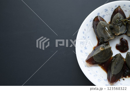 中華料理の前菜ピータン 123568322