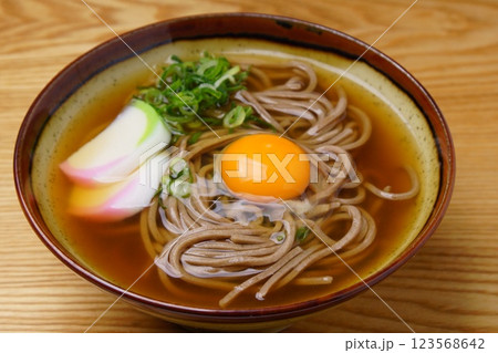 月見そば 123568642