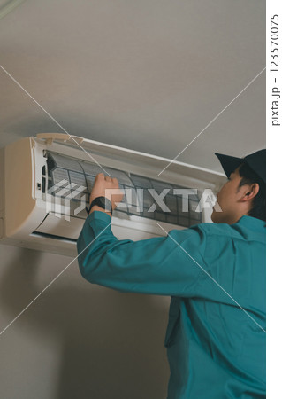 電気工事士 123570075