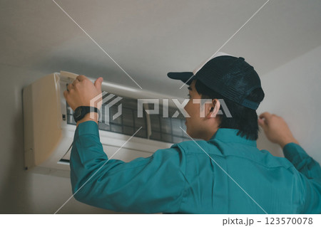電気工事士 123570078