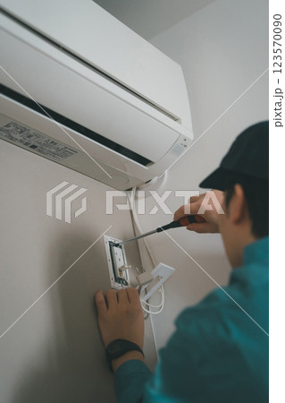 電気工事士 123570090