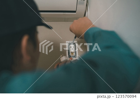 電気工事士 電気工事士 123570094