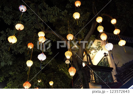 ハノイの夜風景　ベトナム　1 123572643