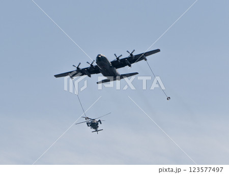 小牧市制70周年記念航空ショー空中給油訓練飛行 小牧市制70周年記念航空ショー空中給油訓練飛行 123577497