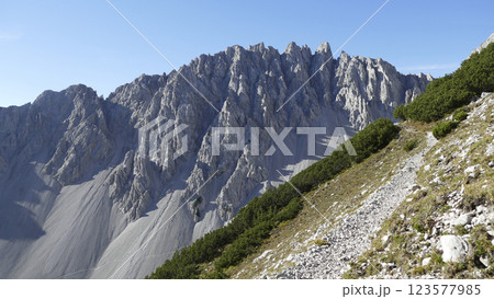 Eppzirler Scharte, Karwendel mountains, Solsteinhaus hut on Karwendel Hohenweg, Austria 123577985