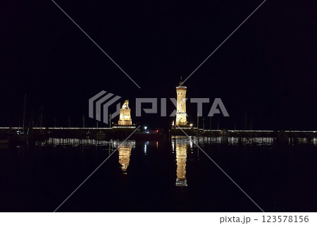 Lindau Harbour at night, in Bavaria, Germany 123578156