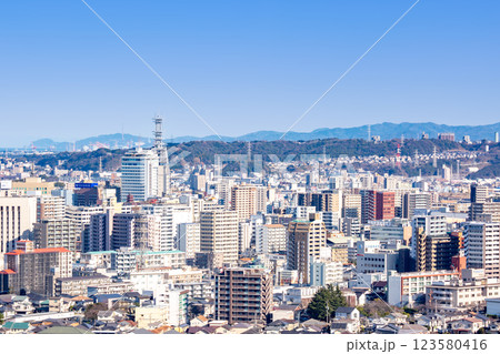 大分市街地と別府湾 佐賀関半島 123580416