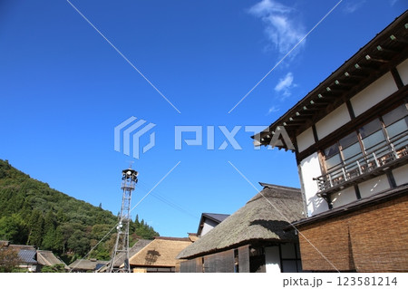 大内宿　宿場町　福島観光　大内宿町並み展示館　大内宿見晴台　江戸時代の宿場町　高倉神社 一之鳥居　 123581214