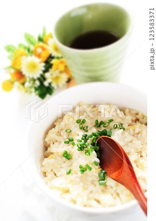 美味しそうな中華粥 美味しそうな中華粥 123583371