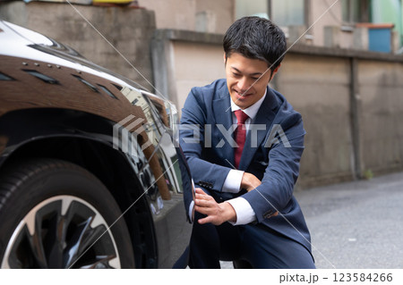 中古車 査定 点検 中古車 査定 点検 123584266