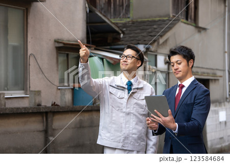男性　ビジネス 123584684