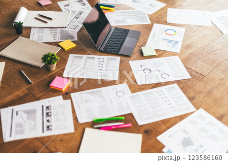 書類 書類 123586160