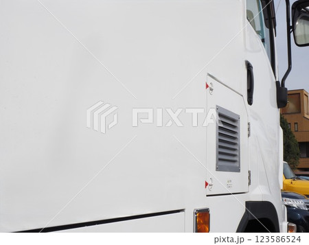 移動献血車 123586524