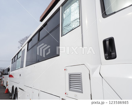 移動献血車 123586985