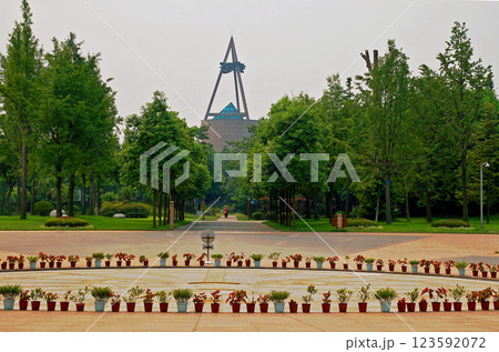 中国　四川省　長江文明　三星堆遺跡博物館　入口 123592072