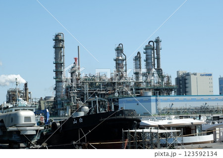 臨海工業地帯 123592134