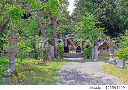 有明山神社（安曇野） 123595409