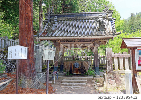 有明山神社（安曇野） 123595412