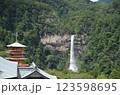 那智の滝 123598695