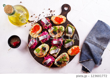 bread with seafood and vegetables bread with seafood and vegetables 123601772
