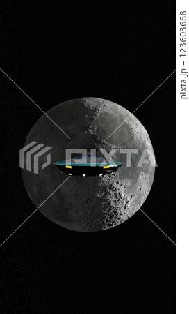 月とUFO 123603688