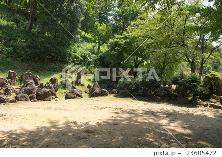 一乗谷朝倉氏遺跡 湯殿跡庭園 一乗谷朝倉氏遺跡 湯殿跡庭園 123605472