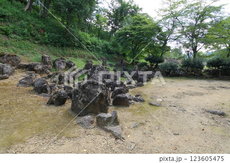 一乗谷朝倉氏遺跡 湯殿跡庭園 一乗谷朝倉氏遺跡 湯殿跡庭園 123605475