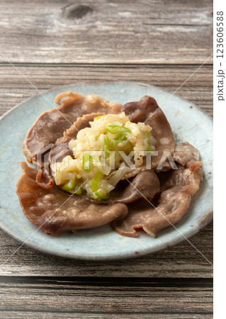 ねぎ塩豚タン焼き 123606588