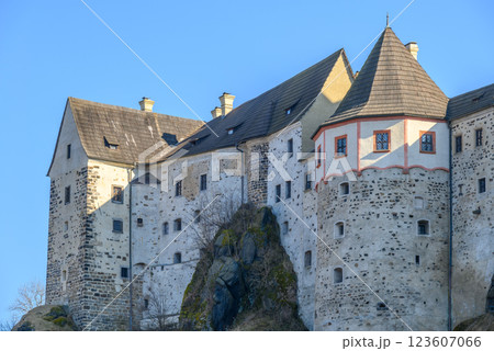 Loket Castle, a 12th-century gothic castle in the Karlovy Vary Region in Czech Republic 123607066