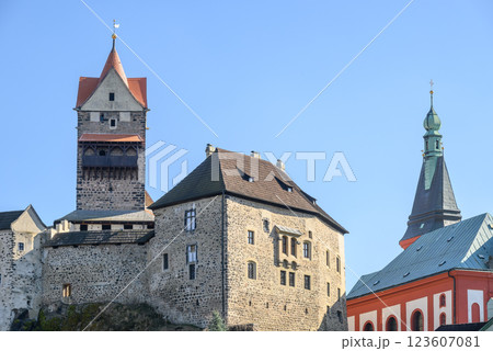 Loket Castle, a 12th-century gothic castle in the Karlovy Vary Region in Czech Republic 123607081