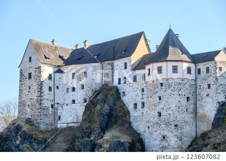 Loket Castle, a 12th-century gothic castle in the Karlovy Vary Region in Czech Republic 123607082
