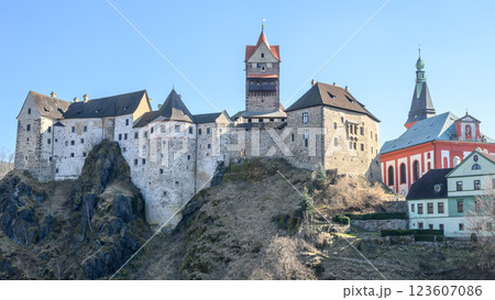 Loket Castle, a 12th-century gothic castle in the Karlovy Vary Region in Czech Republic 123607086
