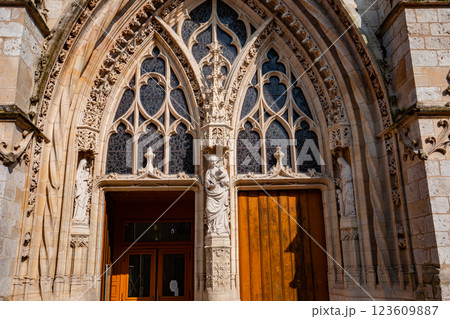 Church of our lady, Moret-sur-loing, France, exteriors 123609887