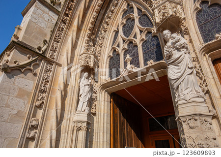 Church of our lady, Moret-sur-loing, France, exteriors 123609893