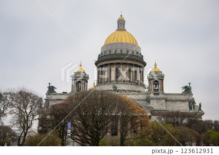 St. Isaac's Cathedral was built in 1858 in St. Petersburg, Russia, in autumn 123612931