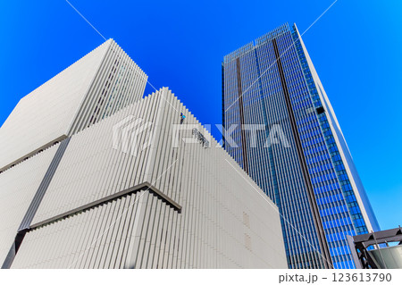 東京 港区 虎ノ門 虎の門病院と虎ノ門アルセアタワー 東京 港区 虎ノ門 虎の門病院と虎ノ門アルセアタワー 123613790